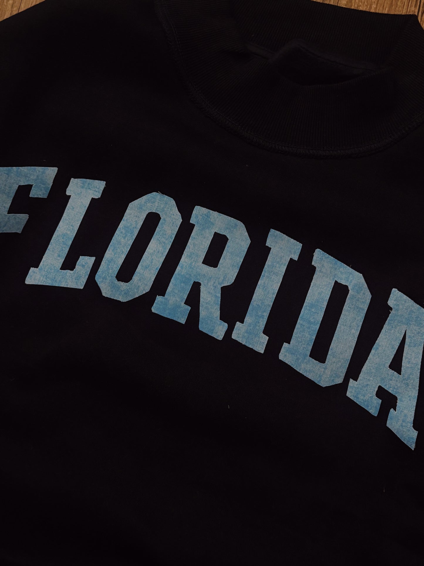 NAVY WITH LIGHT BLUE TIE DYE FLORIDA L/XL MOCK NECK