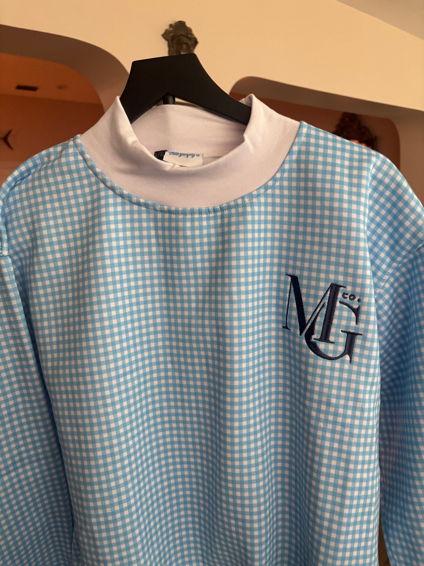 Logo gingham mock neck light blue s/m