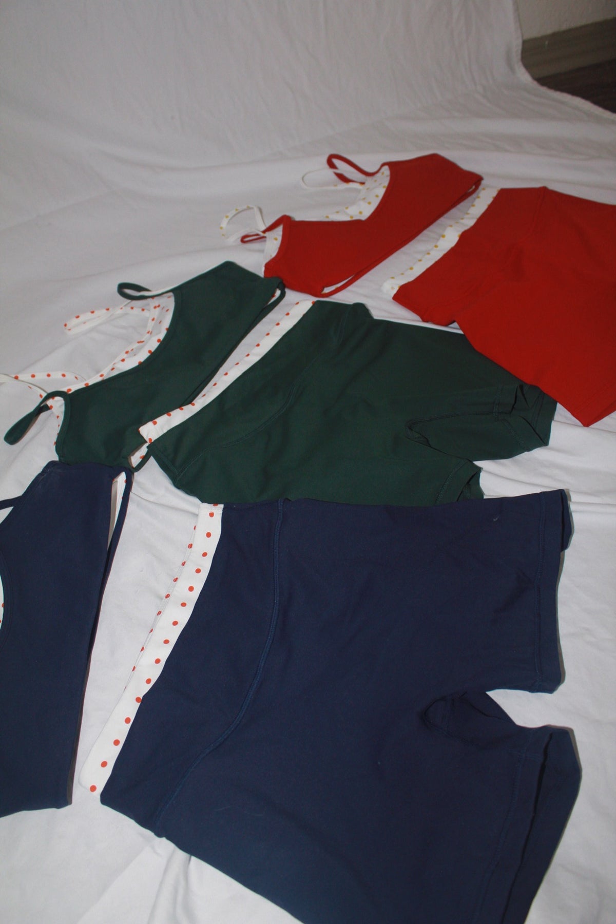 GARNET AND GOLD POLKA DOUBLE LAYER ACTIVEWEAR *SET*