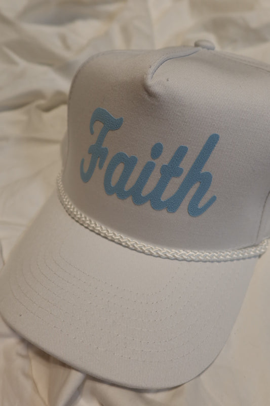 FAITH PUFF PRINT WHITE HAT