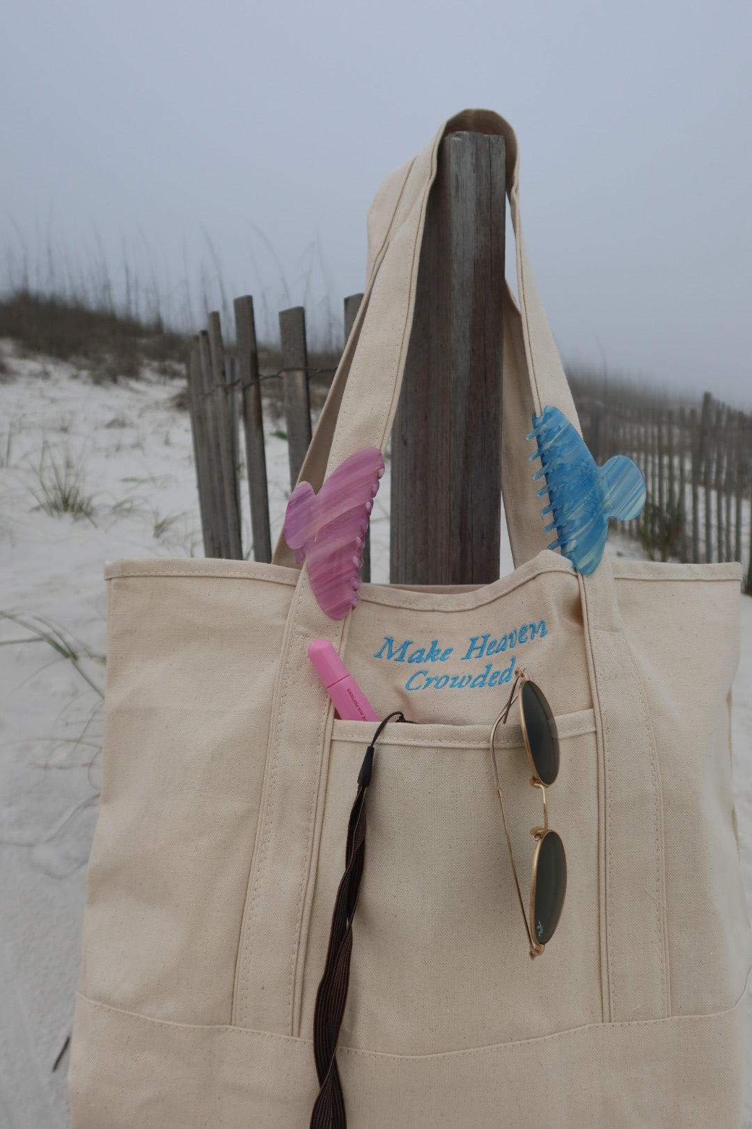 Embroidered boat tote-medium