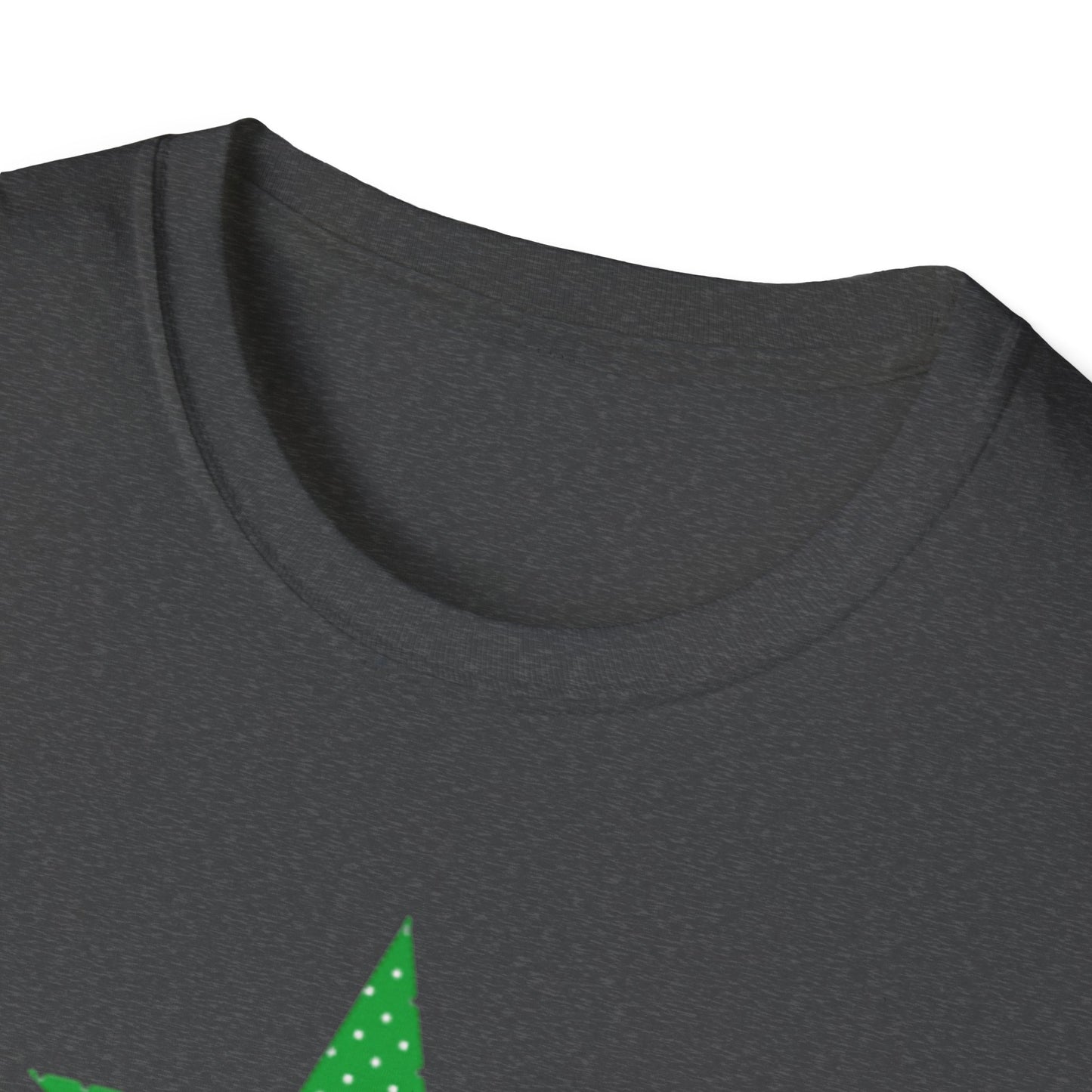Green Star T-Shirt — Minimal Graphic Tee for Casual Wear & Holiday Flair