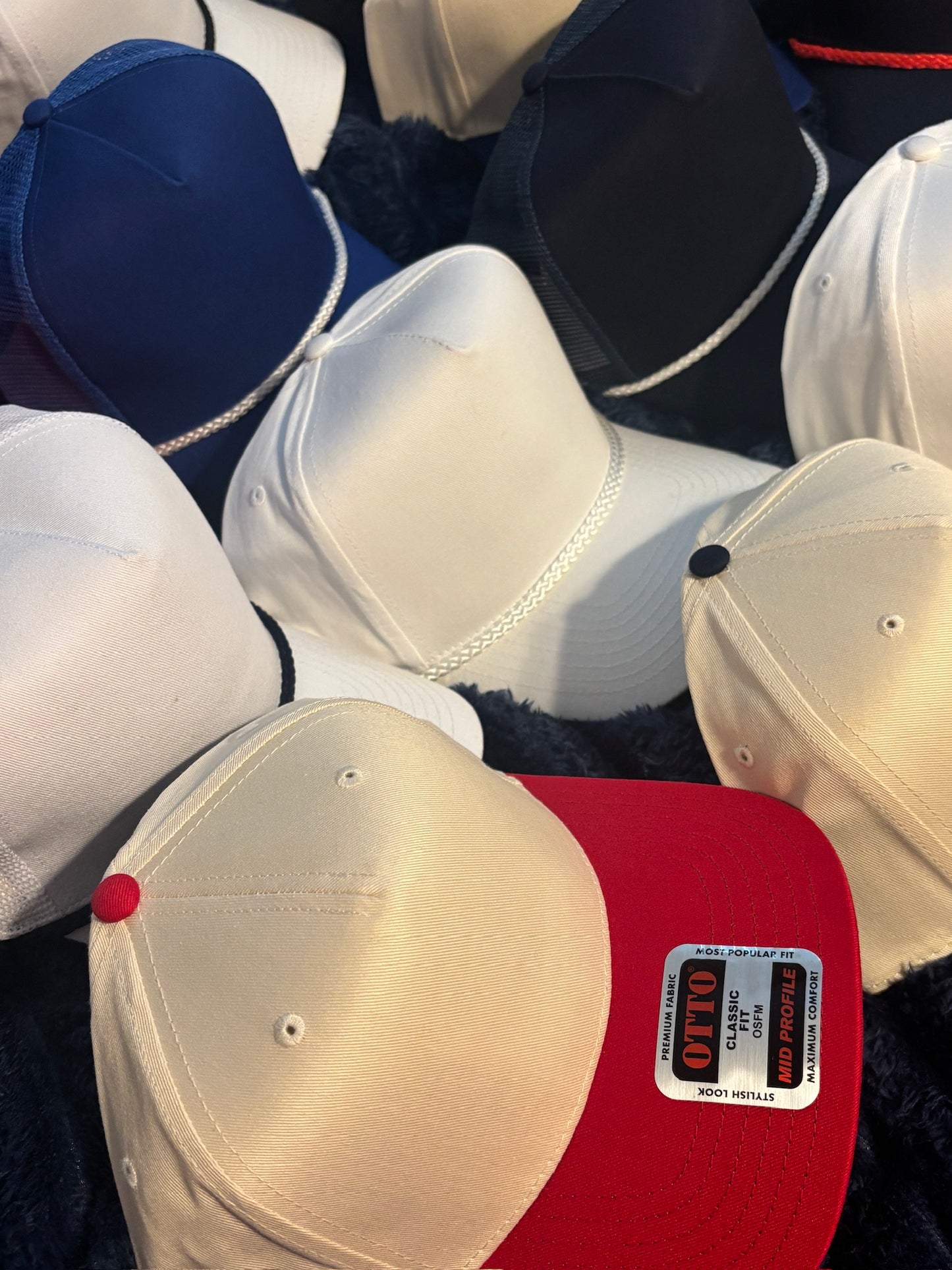 PUFF PRINT HATS COLLECTION