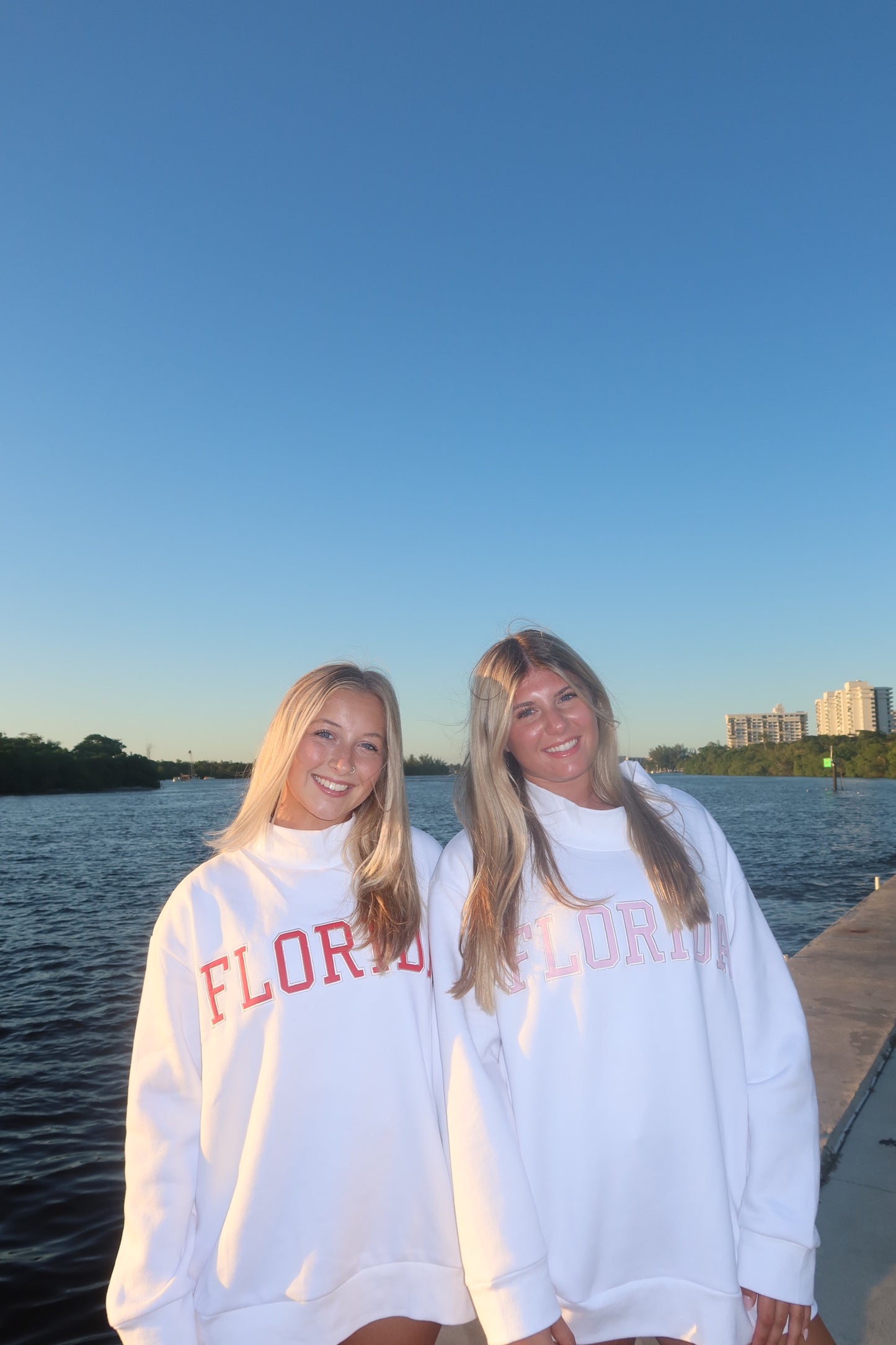 FLORIDA WHITE AND PINK MOCK NECK