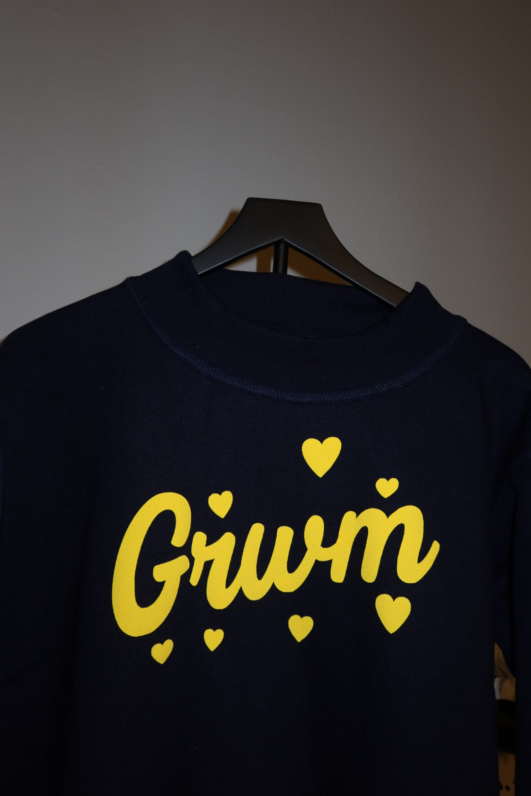 CUSTOM PUFF PRINT MOCK NECK