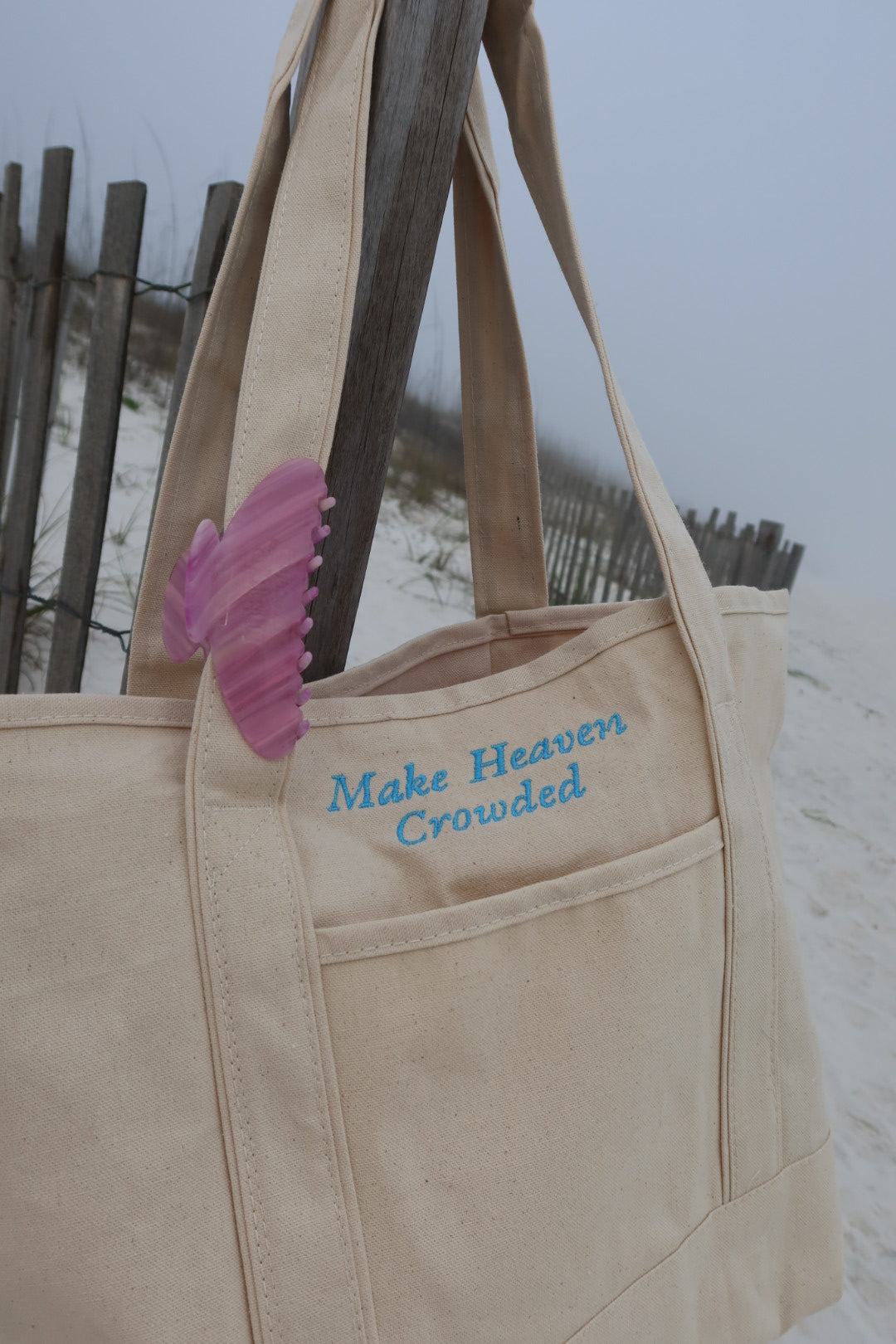 Embroidered boat tote-medium