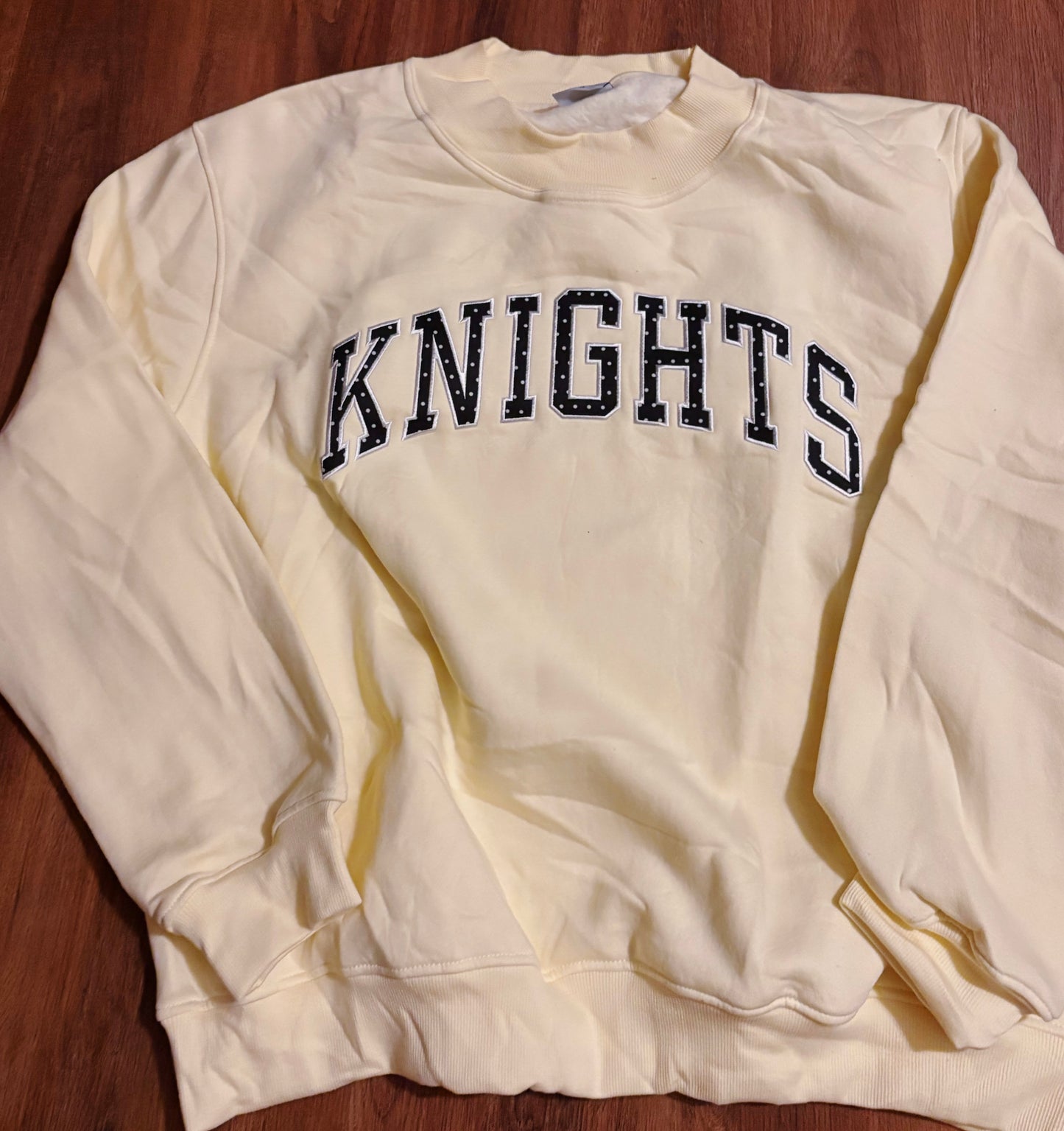 KNIGHTS MOCK NECK