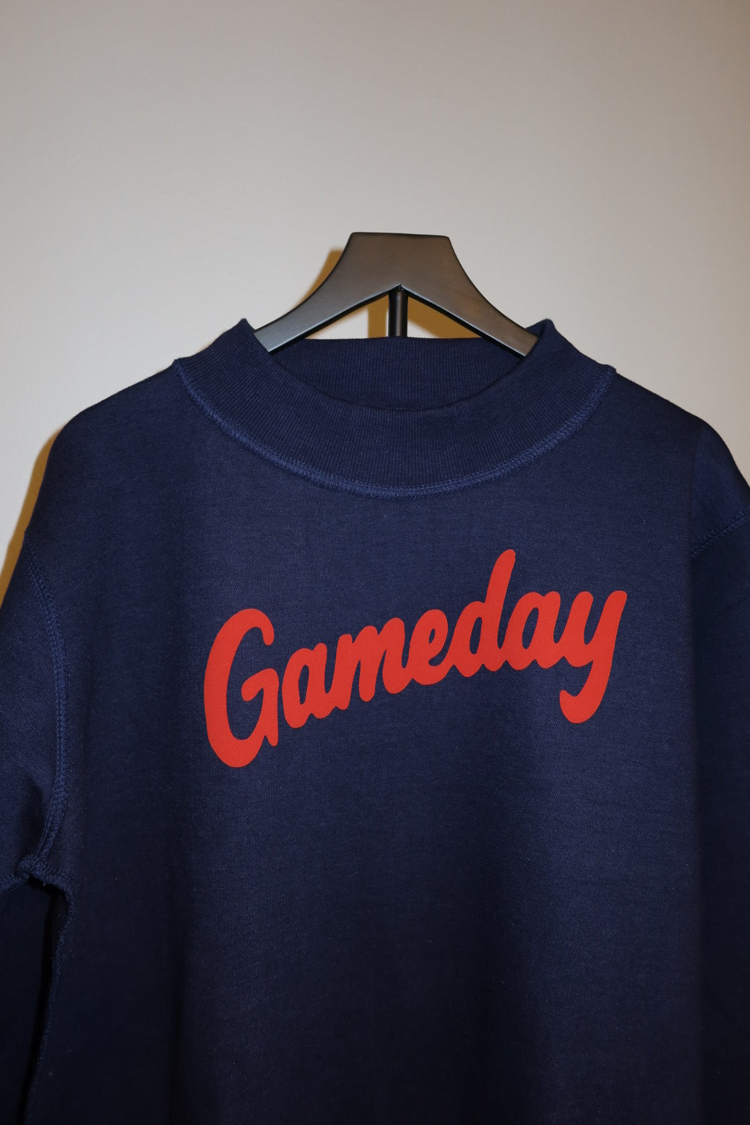 CUSTOM PUFF PRINT MOCK NECK