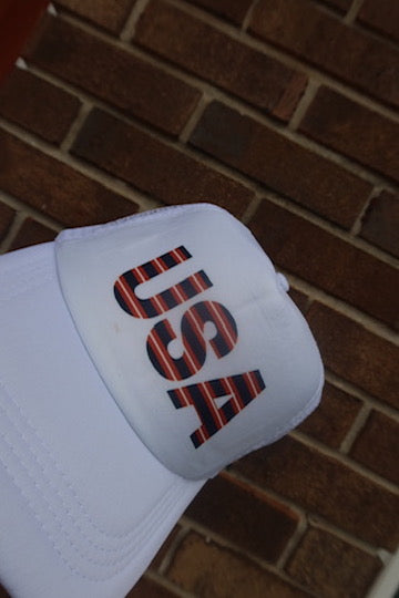 USA STRIPE TRUCKER HAT