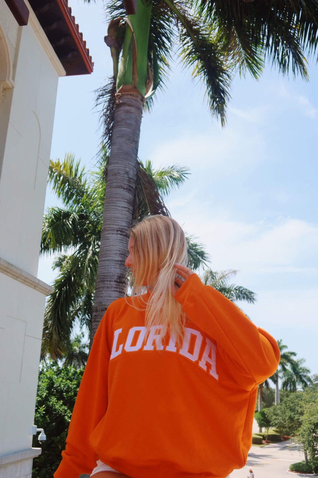 FLORIDA ORANGE KISS MOCK NECK
