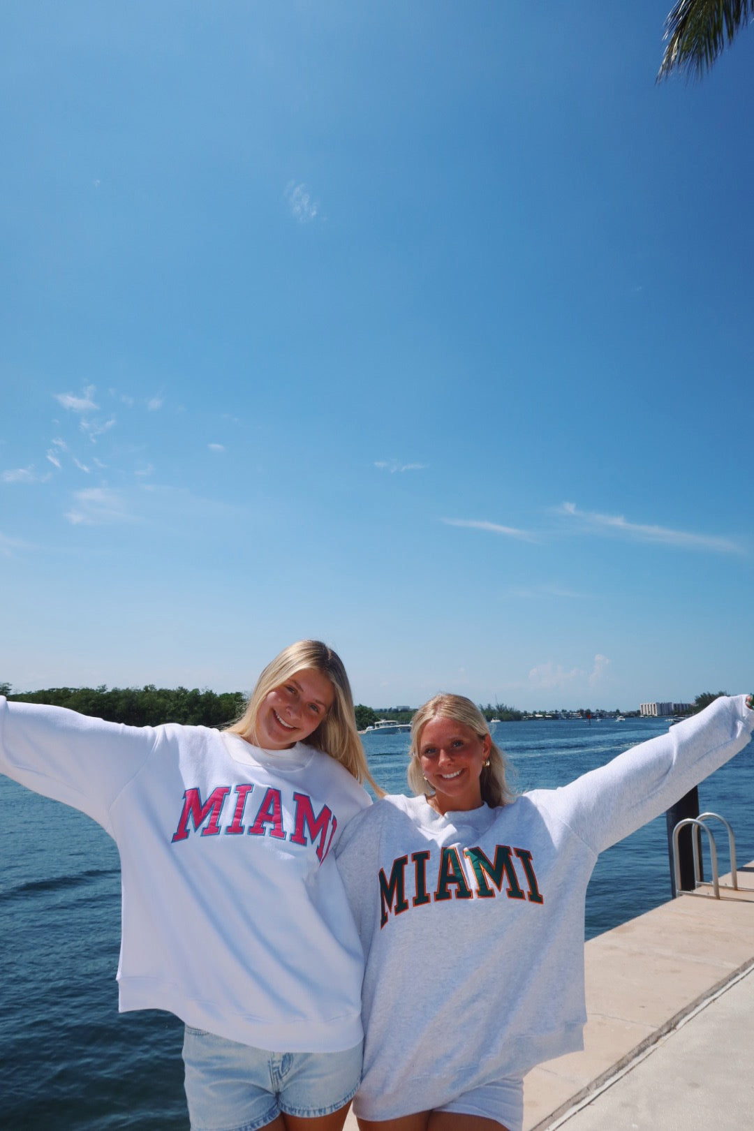 VICE MIAMI MOCK NECK