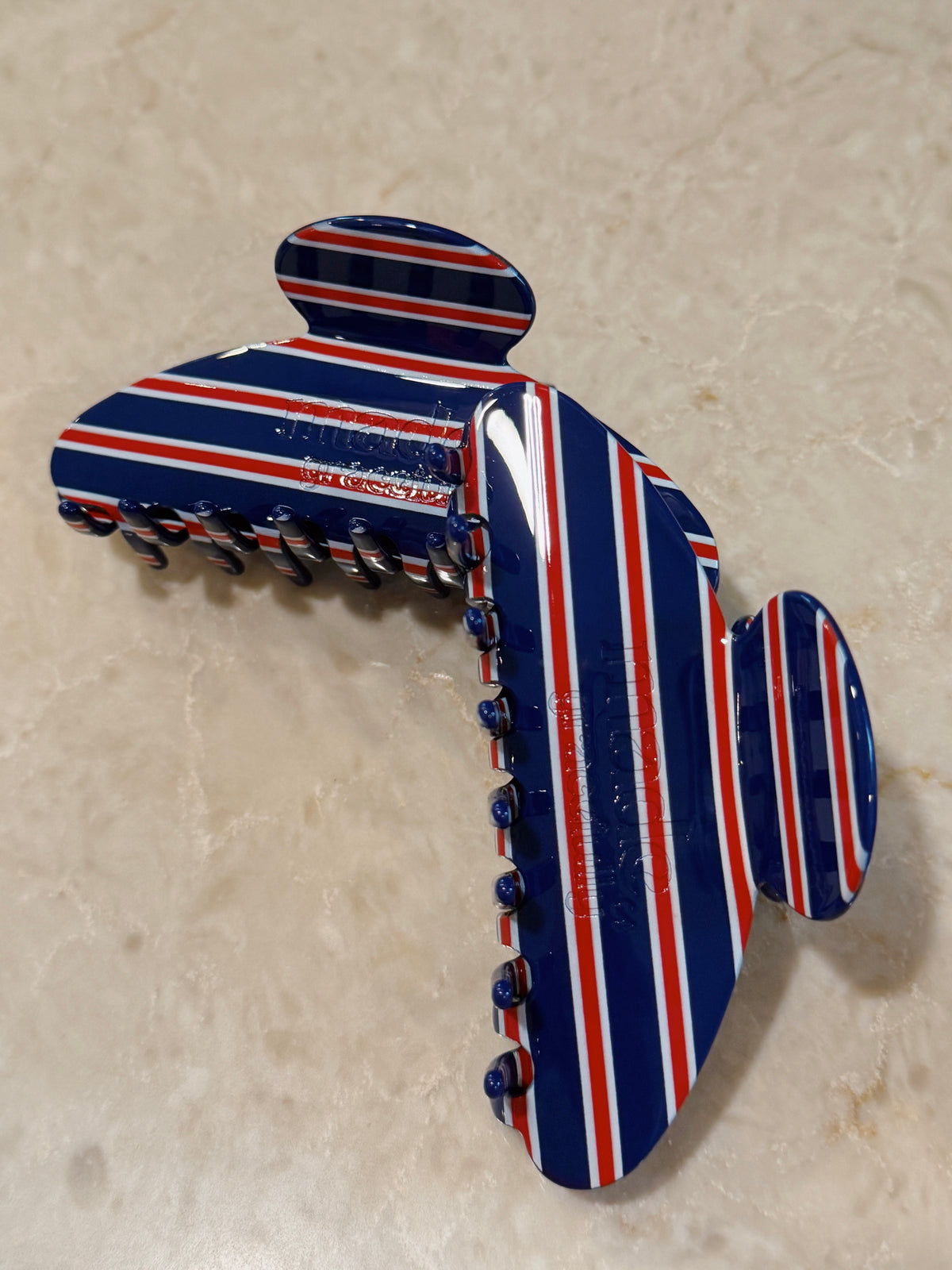 Red white and blue claw clip