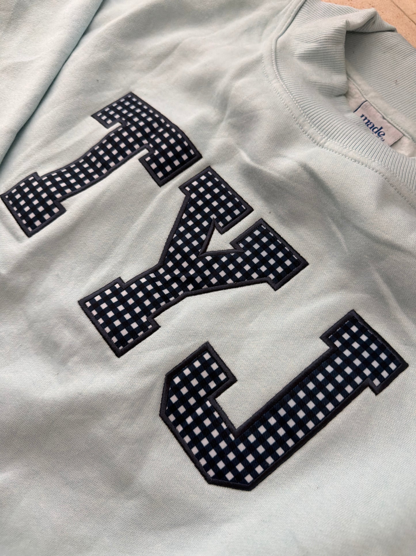 TYJ mockneck size L/XL