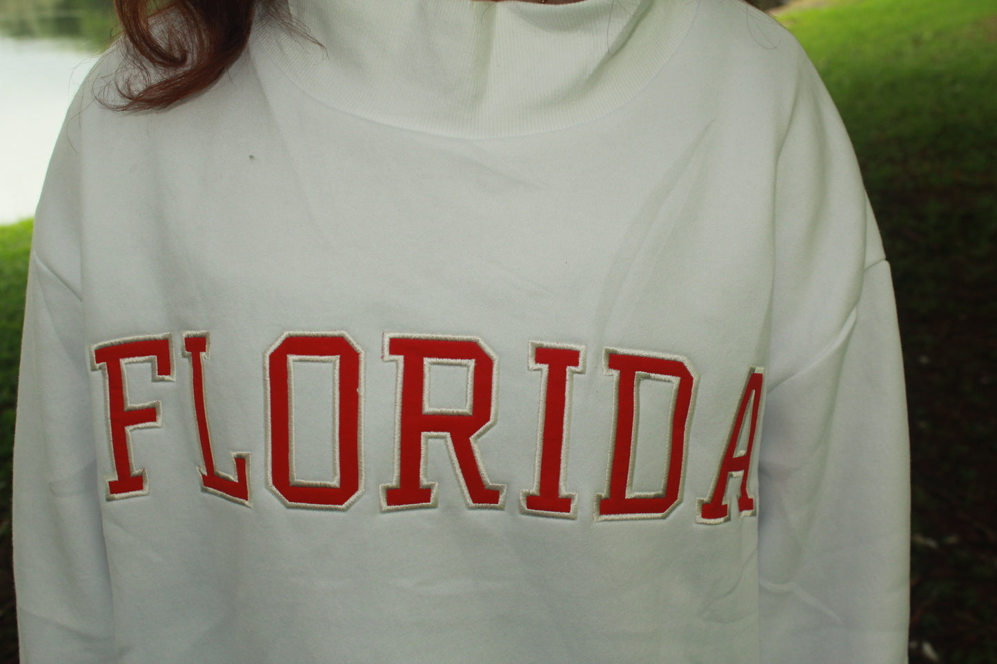 FLORIDA WHITE AND RED MOCK NECK