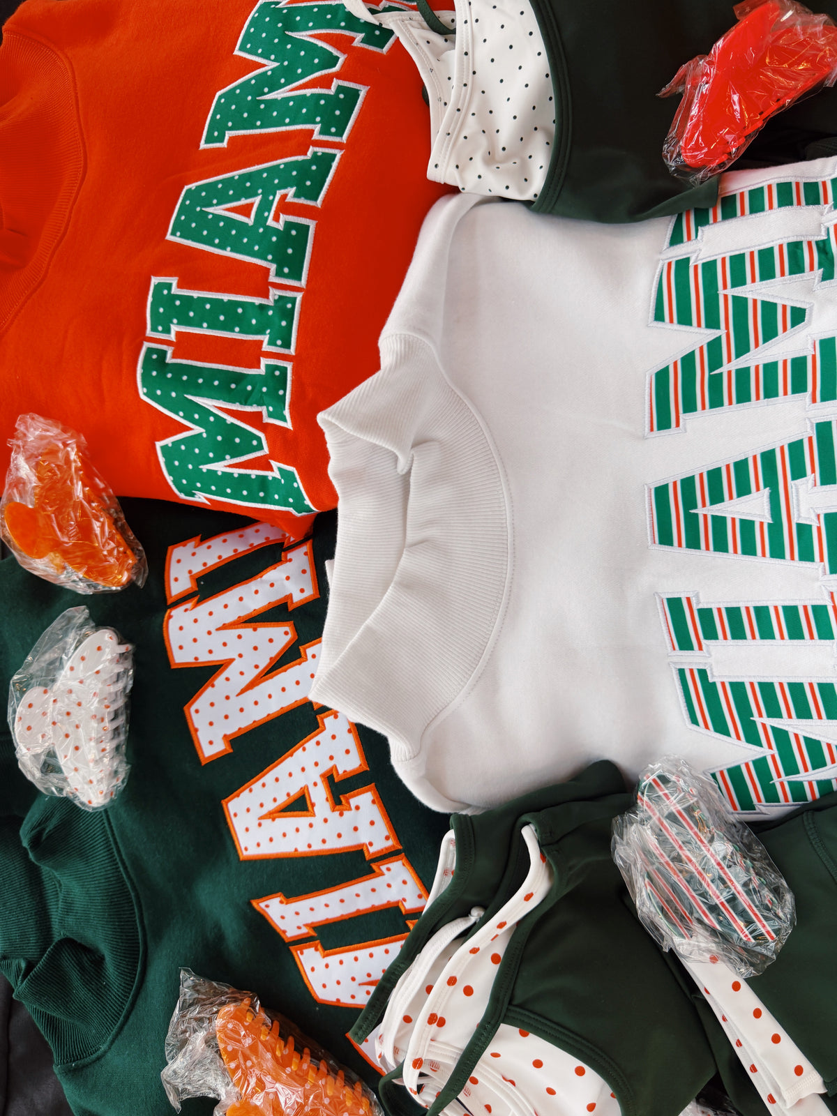 MIAMI STRIPED MOCK NECK