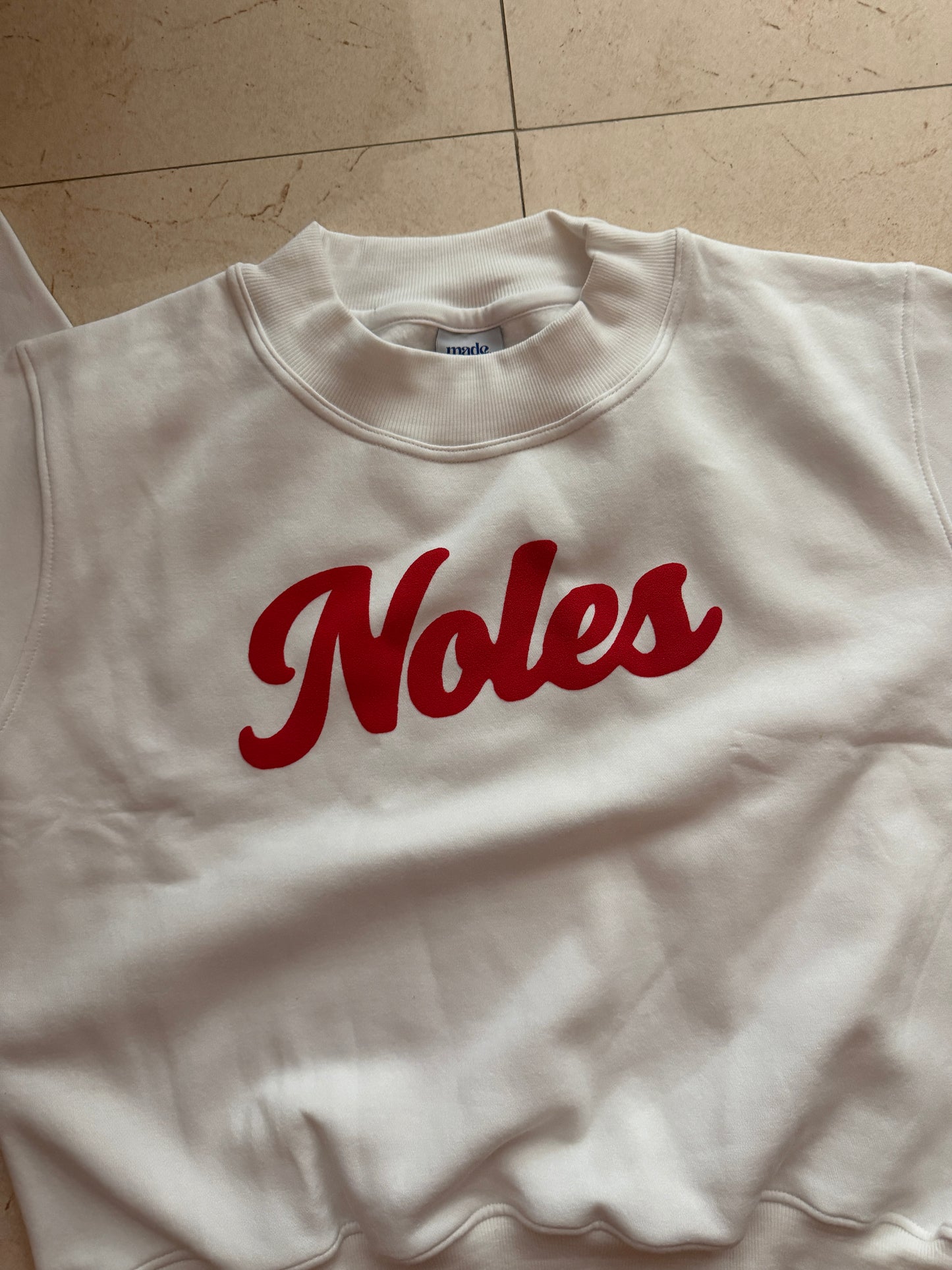 Noles puff print mockneck