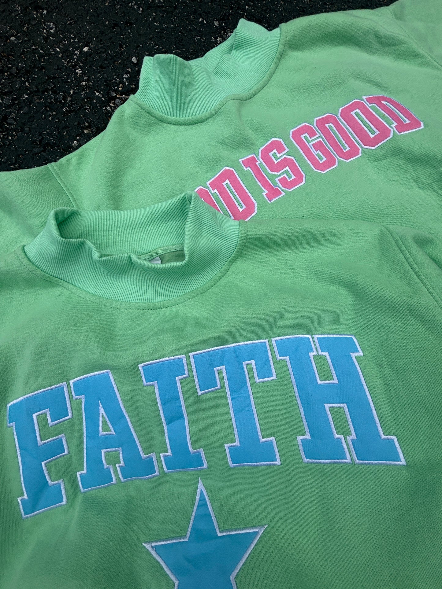 FAITH MOCK NECK