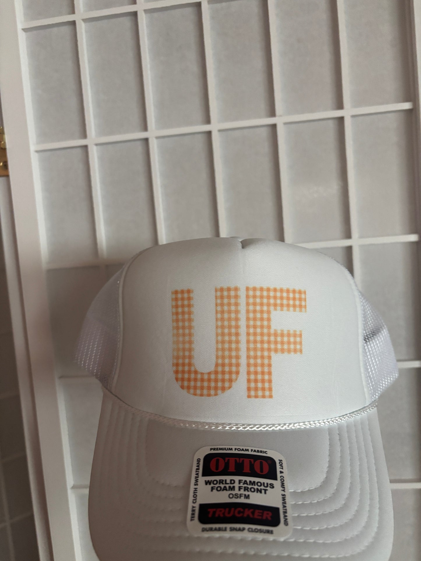 UF GINGHAM TRUCKER HAT