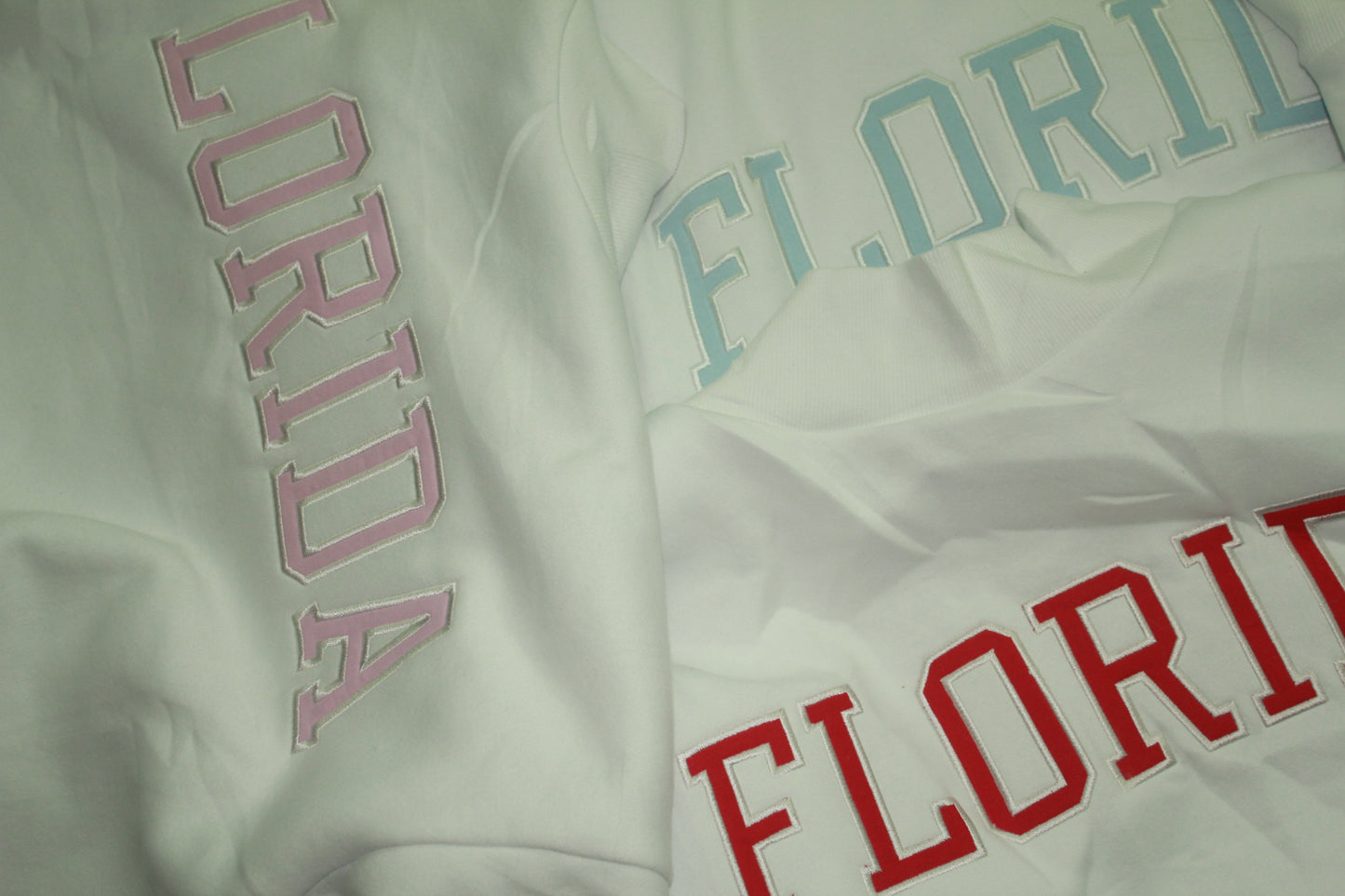 FLORIDA WHITE AND PINK MOCK NECK