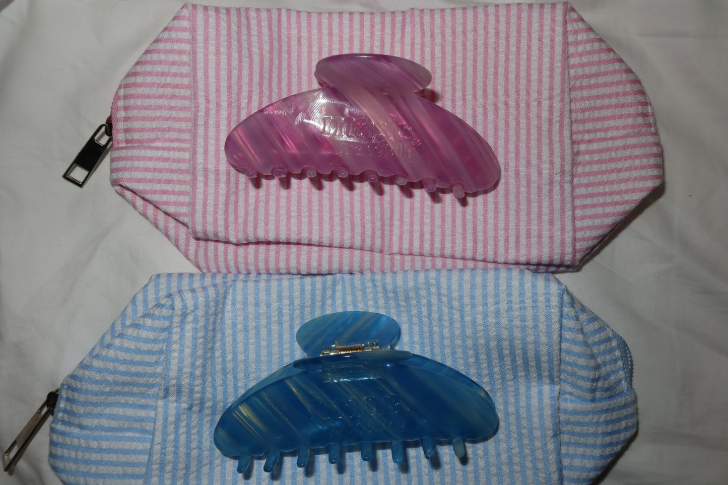 ENGRAVED CLAW CLIPS